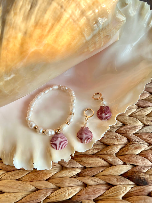 Pearl bracelet with shell & Shell earrings Set