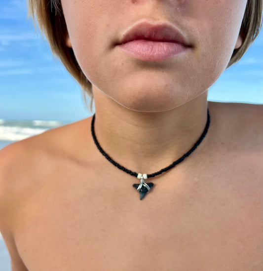 Shark tooth Necklace (child)